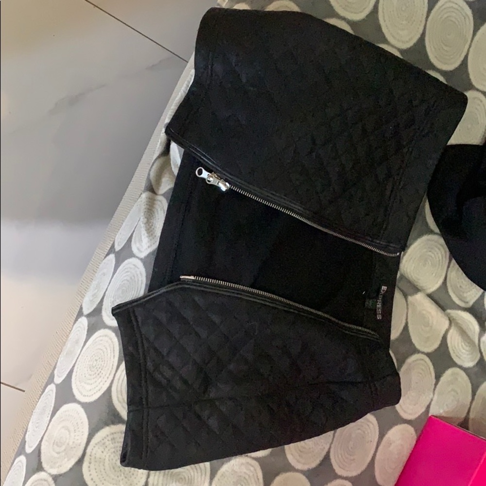 Mini skirt - Picture 8 of 8